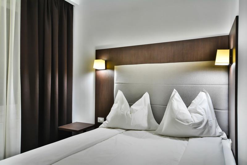 Hotel Europeca Craiova Exterior photo