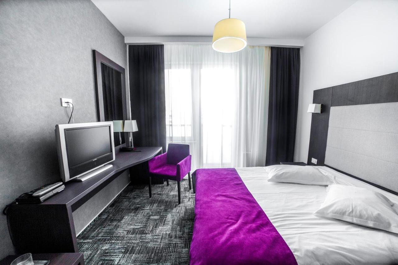 Hotel Europeca Craiova Exterior photo